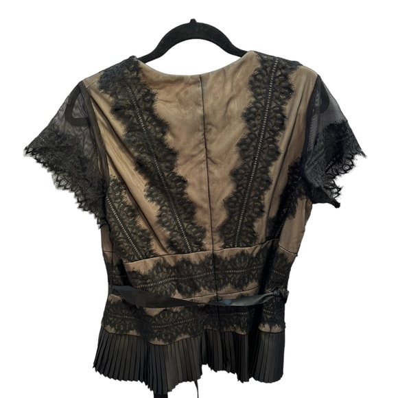 JS Collection Women’s Black V-Neck Top with Sash Tie Size 16 - Picture 3 of 9